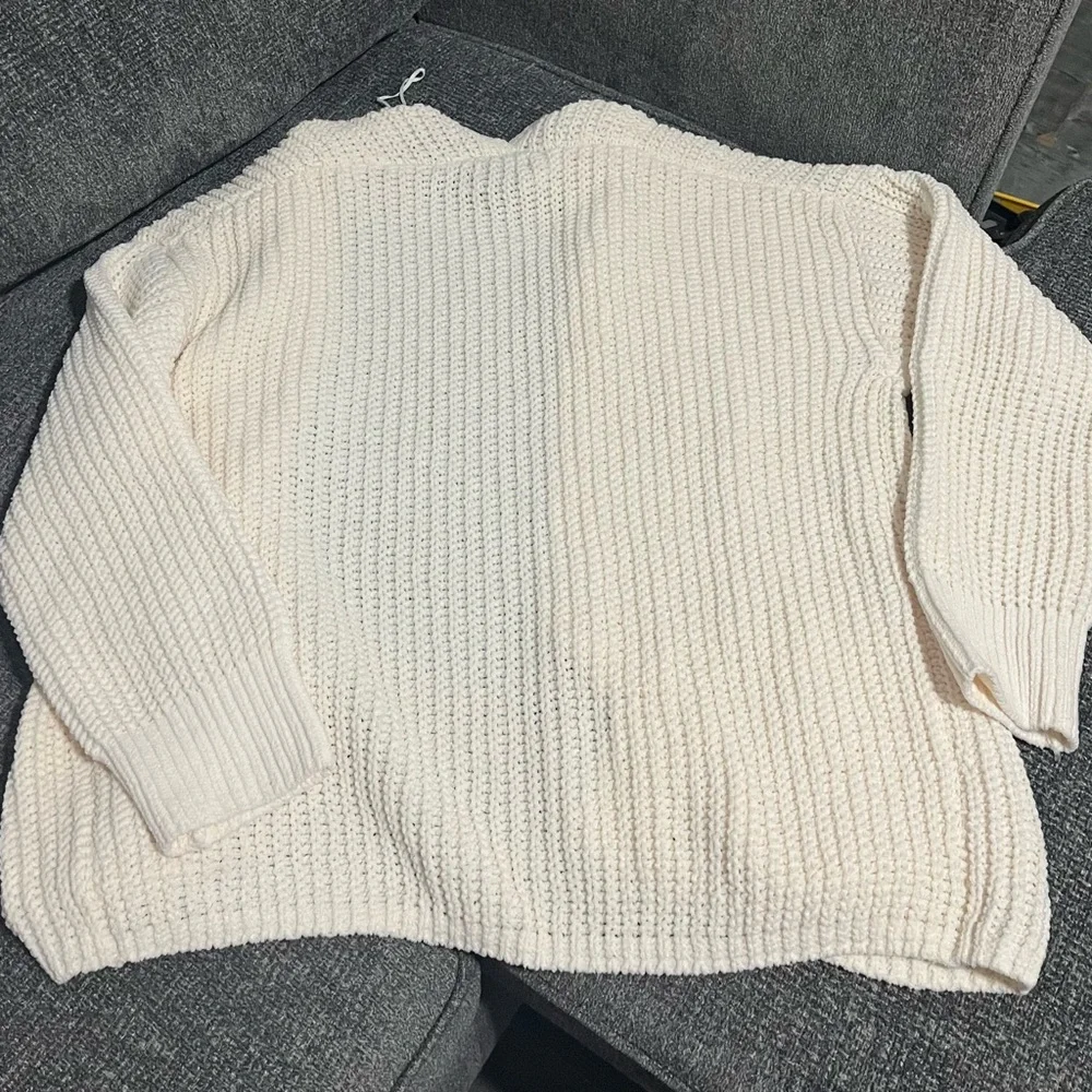 American Eagle Outfitters Cream Knit Cardigan - Picture 4 of 4